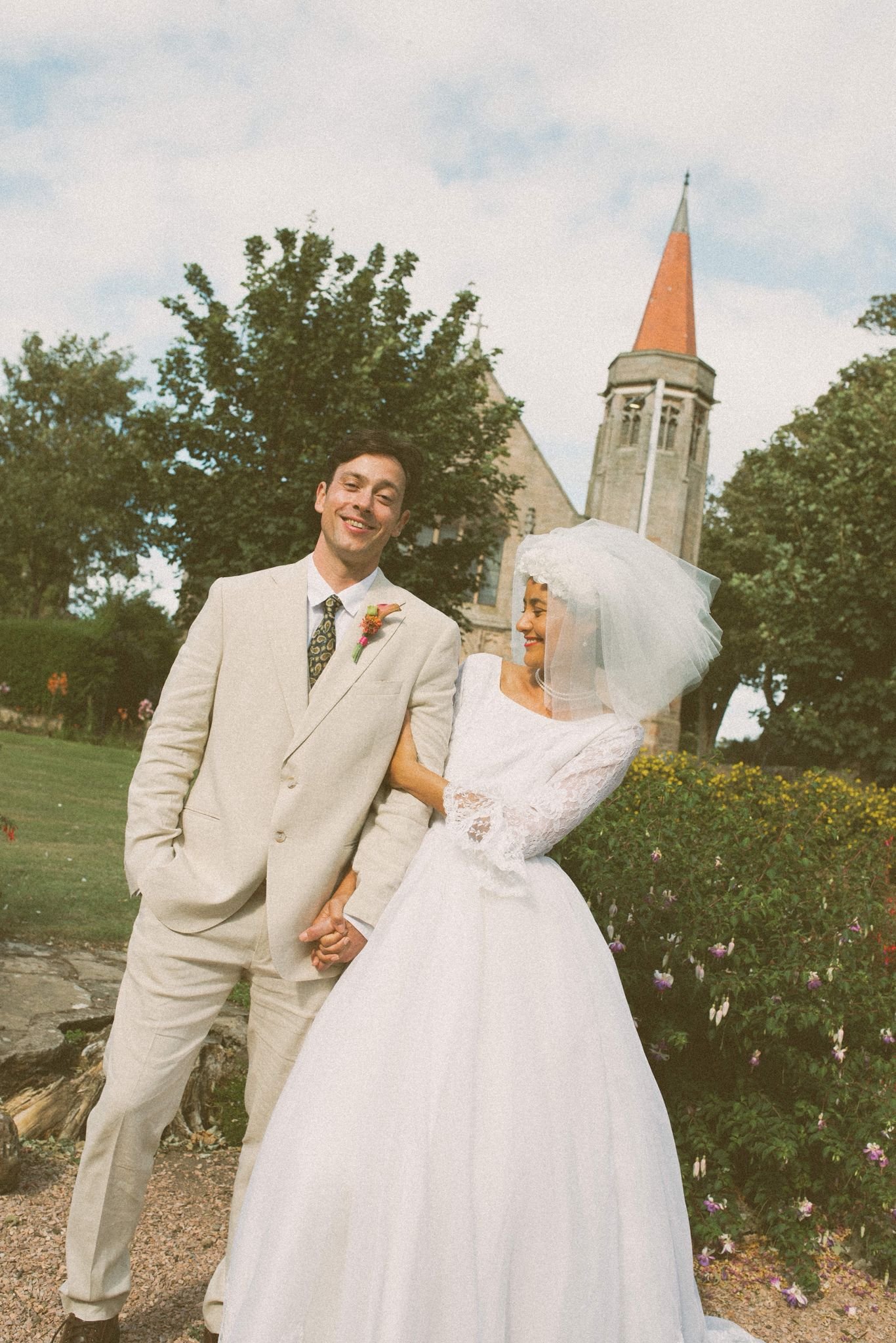 Discover Emily & Hamish's wedding.